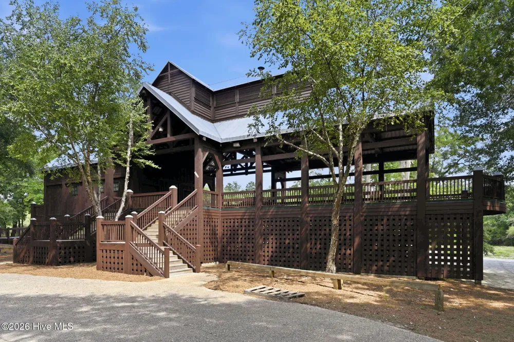 119 Sugar Maple Court Wallace, NC 28466