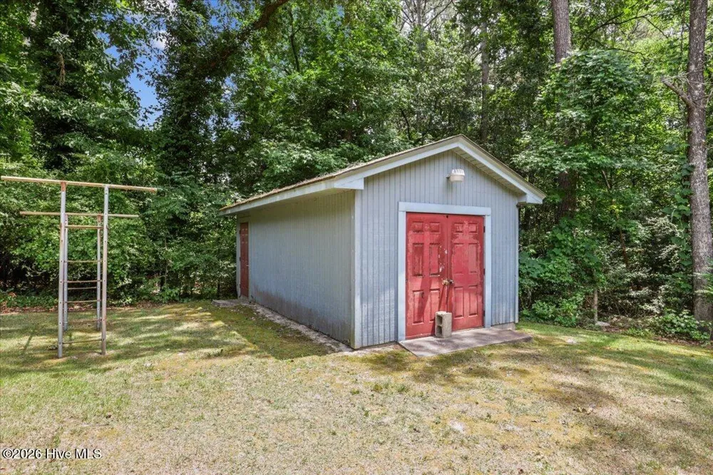1013 Arrowhead Drive Snow Hill, NC 28580