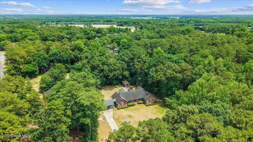 1013 Arrowhead Drive Snow Hill, NC 28580