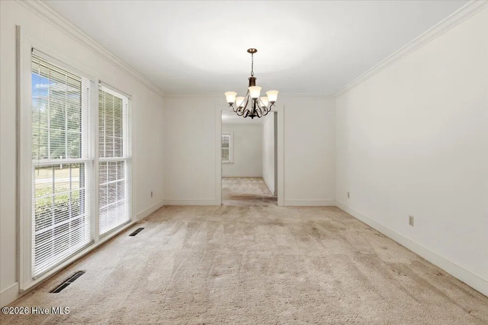 1013 Arrowhead Drive Snow Hill, NC 28580