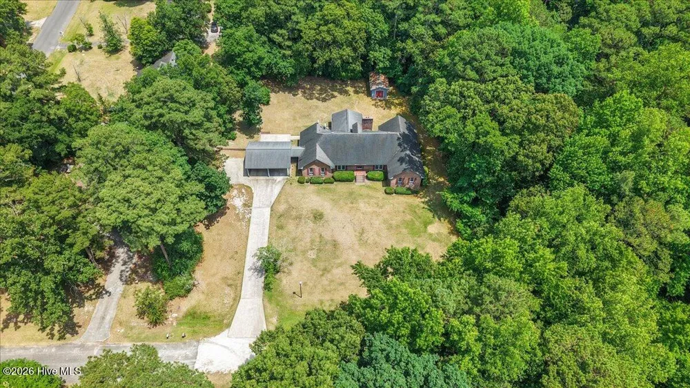 1013 Arrowhead Drive Snow Hill, NC 28580
