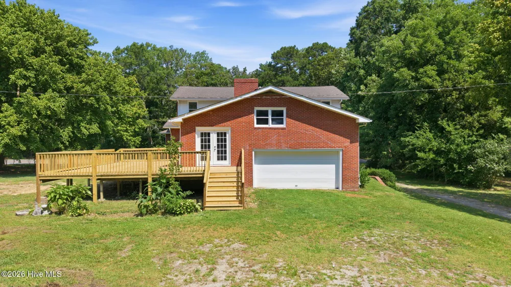581 Post Road Bath, NC 27808