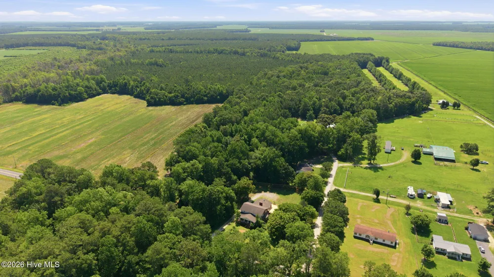 581 Post Road Bath, NC 27808