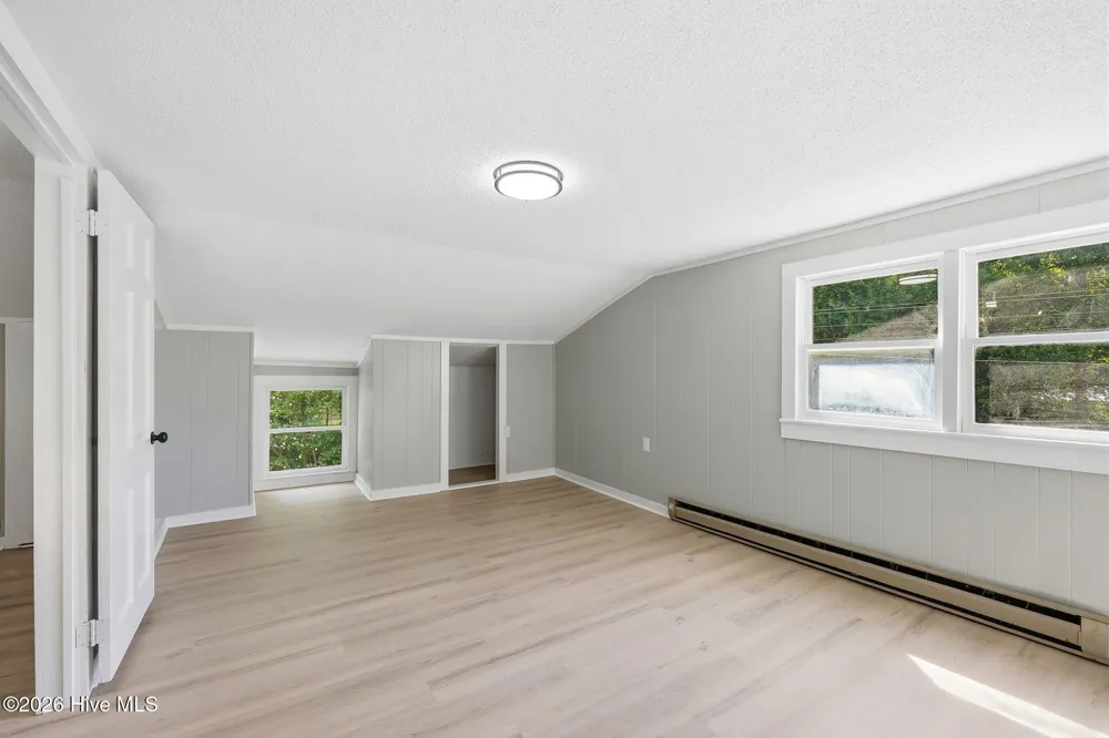 581 Post Road Bath, NC 27808