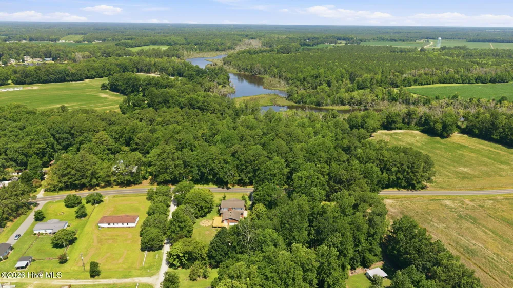 581 Post Road Bath, NC 27808