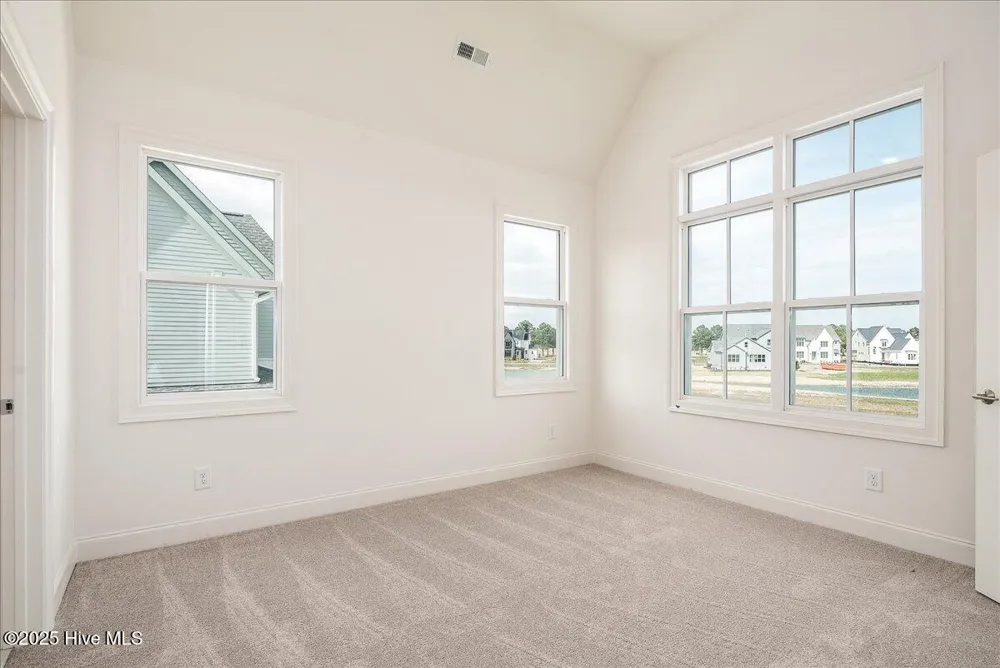 106 Pinewood Cove Snow Hill, NC 28580