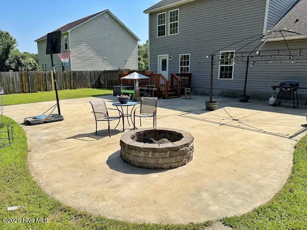 186 Fire Tower Road Richlands, NC 28574