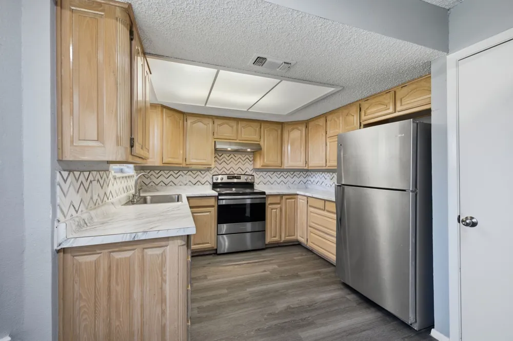 512 Sussex Drive Arlington, TX 76014