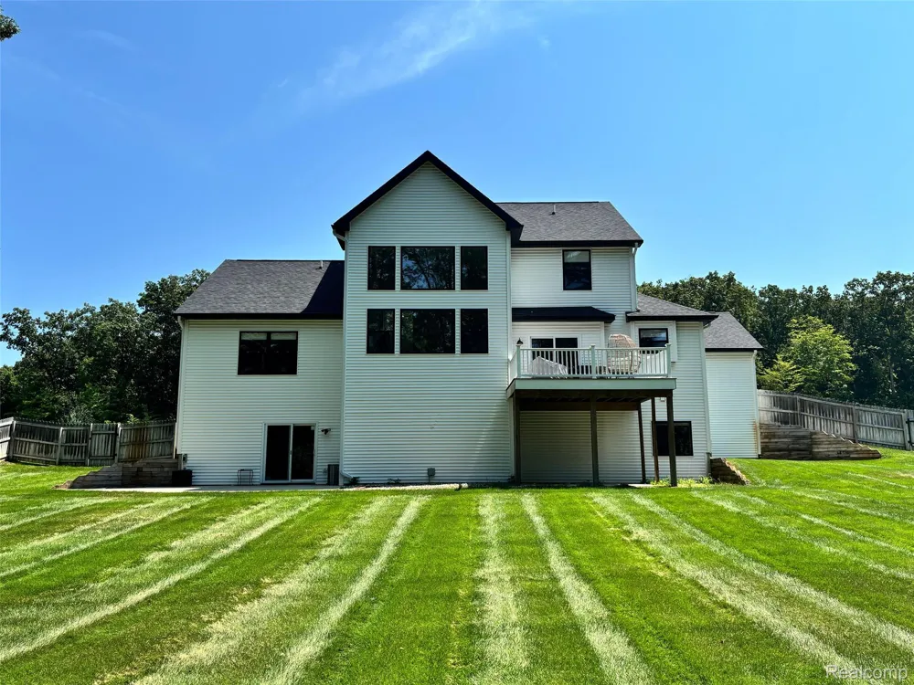 1998 Sienna Street Oshtemo Charter Township, MI 49009