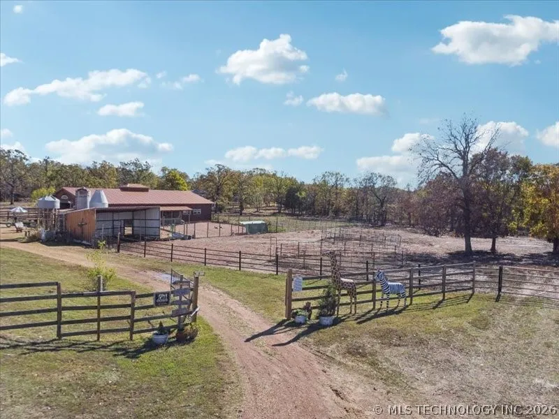 36656 S 510 ROAD Eucha, OK 74342