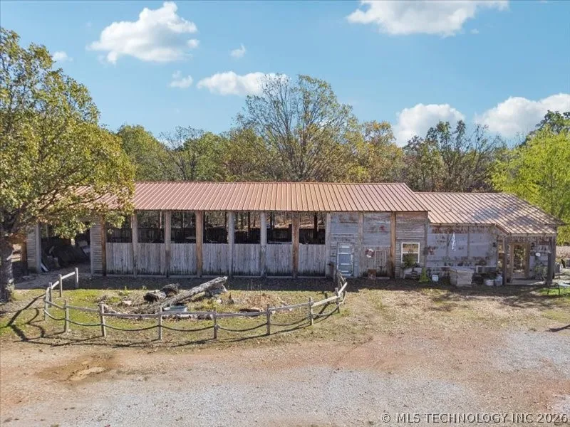 36656 S 510 ROAD Eucha, OK 74342
