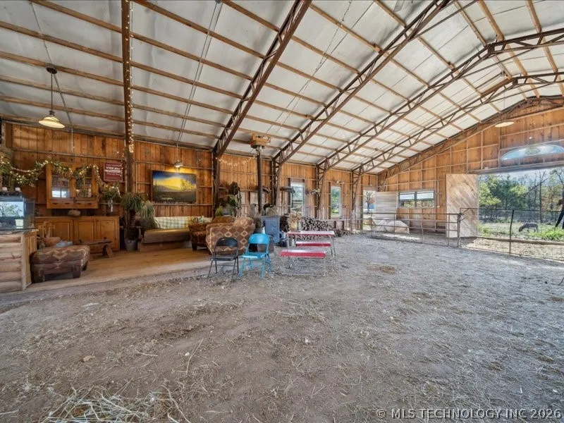 36656 S 510 ROAD Eucha, OK 74342