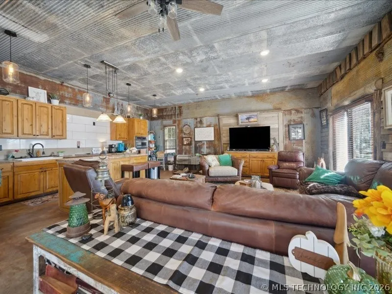 36656 S 510 ROAD Eucha, OK 74342