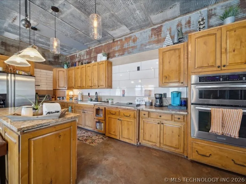 36656 S 510 ROAD Eucha, OK 74342