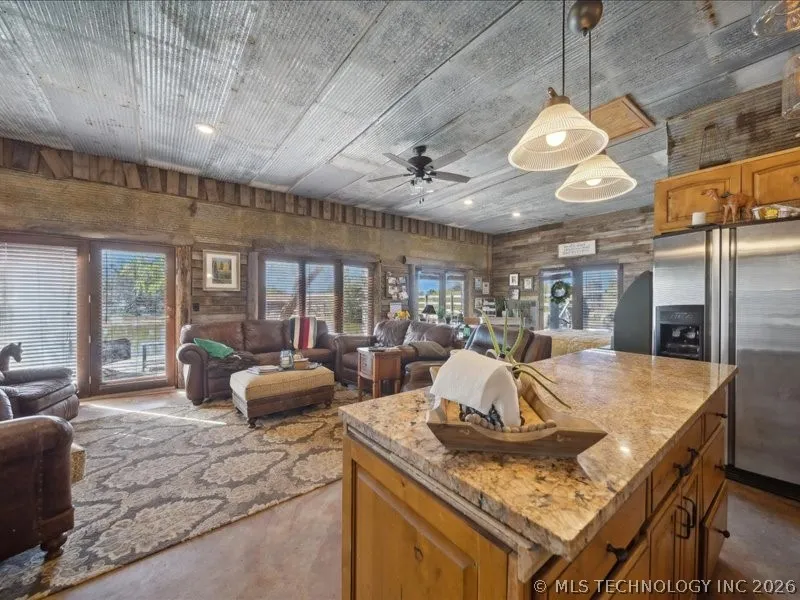 36656 S 510 ROAD Eucha, OK 74342