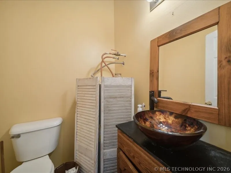 36656 S 510 ROAD Eucha, OK 74342