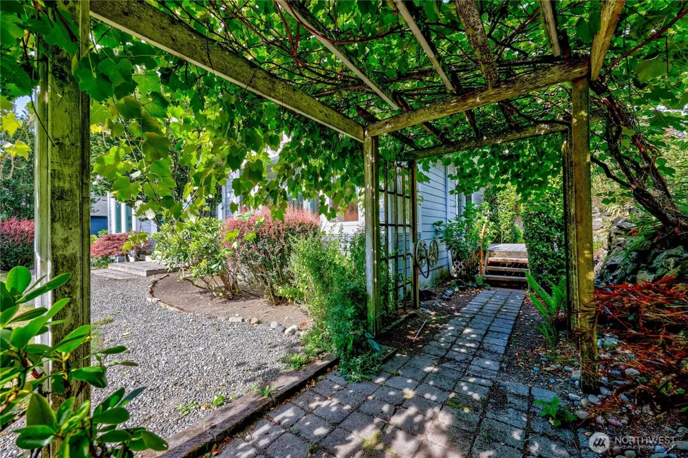 612 Rainier Lane Port Ludlow, WA 98365