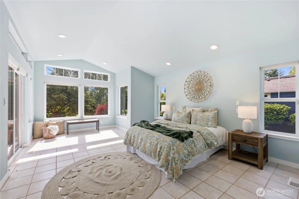 612 Rainier Lane Port Ludlow, WA 98365