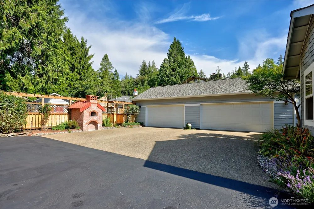612 Rainier Lane Port Ludlow, WA 98365