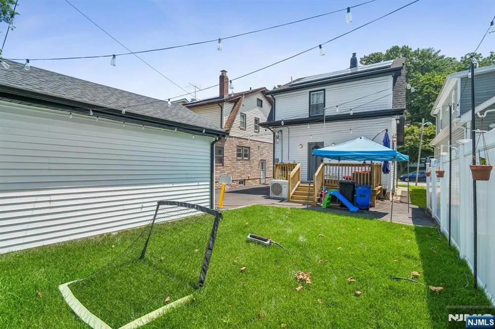 241 Brighton Avenue East Orange, NJ 07017
