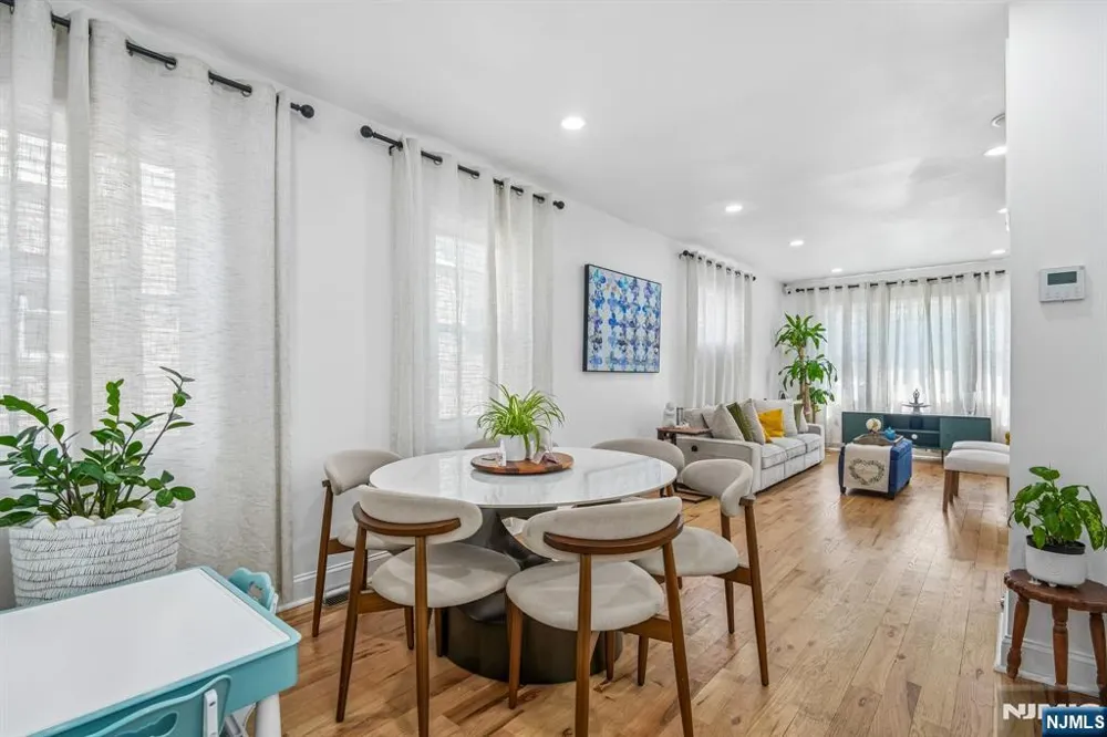 241 Brighton Avenue East Orange, NJ 07017