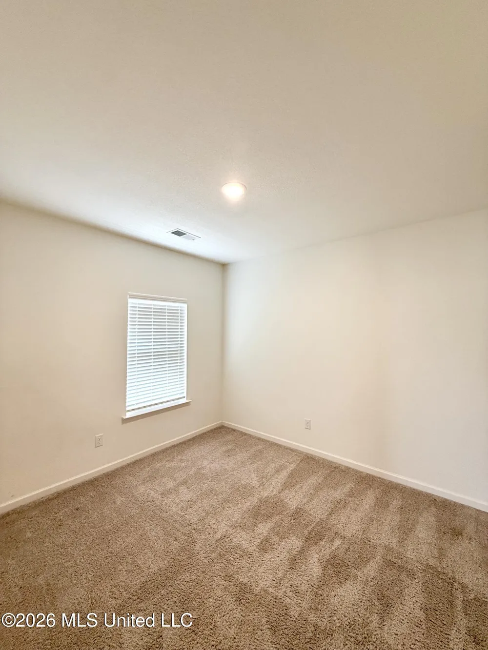 161 Twin Lakes Drive Byhalia, MS 38611