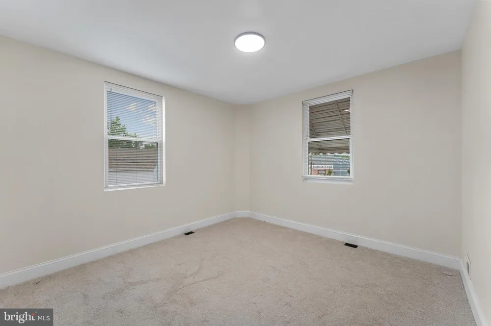 5600 WHITE AVENUE Baltimore, MD 21206