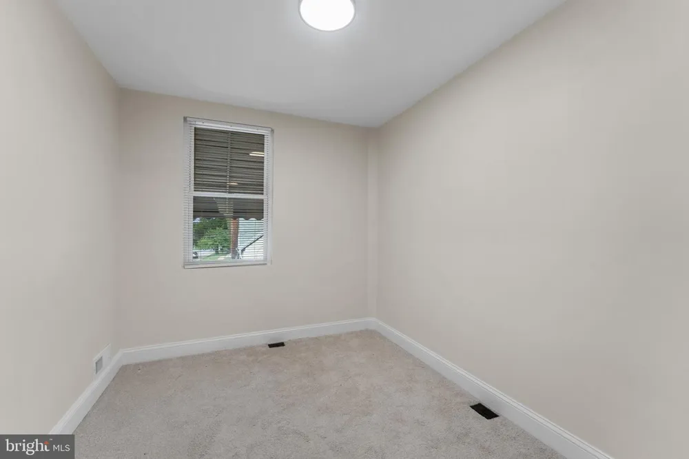 5600 WHITE AVENUE Baltimore, MD 21206