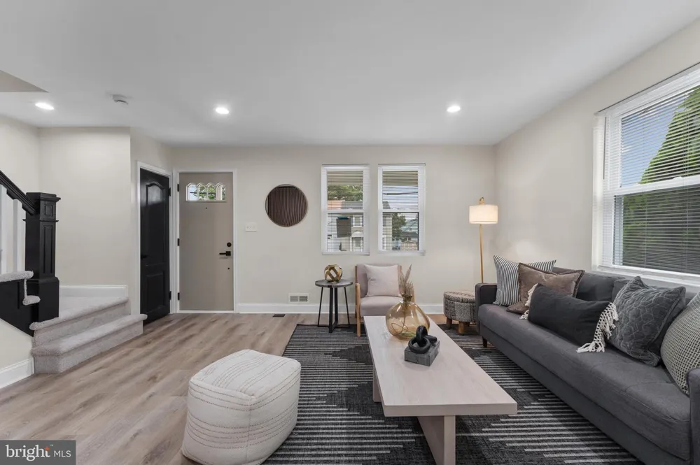 5600 WHITE AVENUE Baltimore, MD 21206