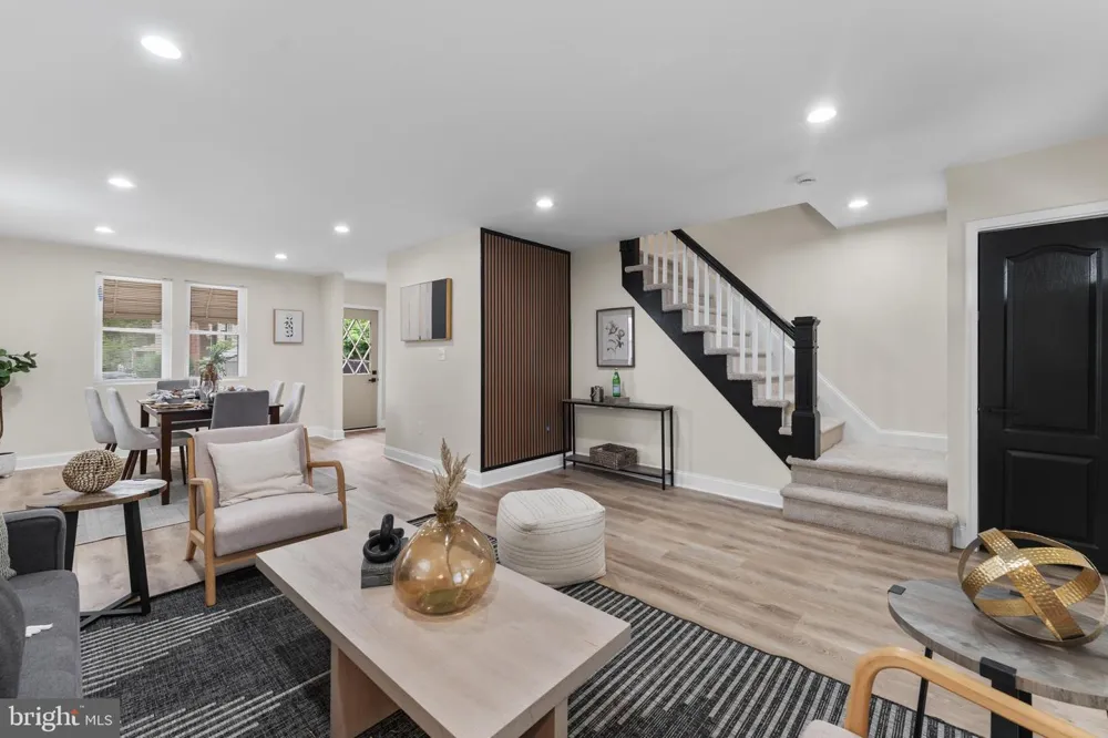 5600 WHITE AVENUE Baltimore, MD 21206