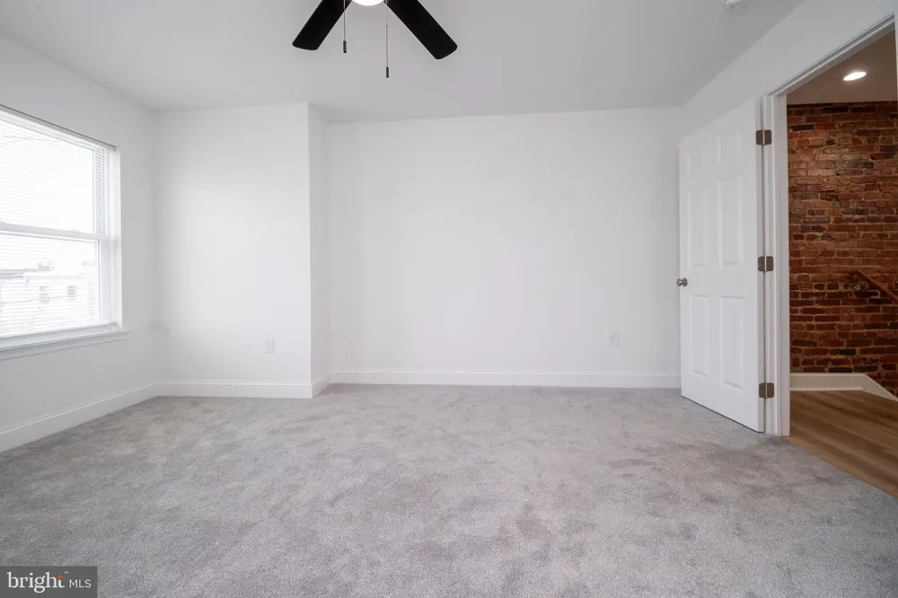622 POTOMAC STREET Baltimore, MD 21205