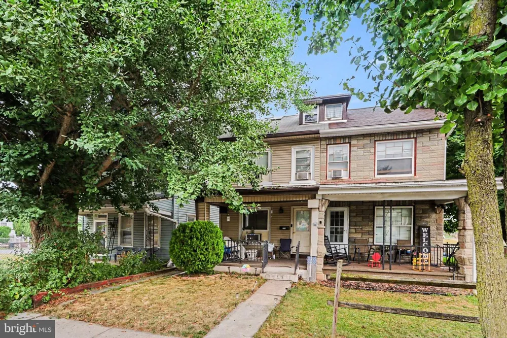 523 E WALNUT STREET Lebanon, PA 17042