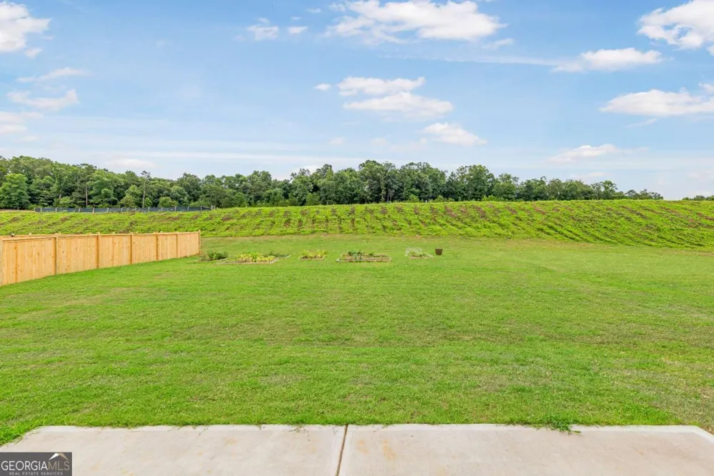 200 Wildflower Circle Calhoun, GA 30701