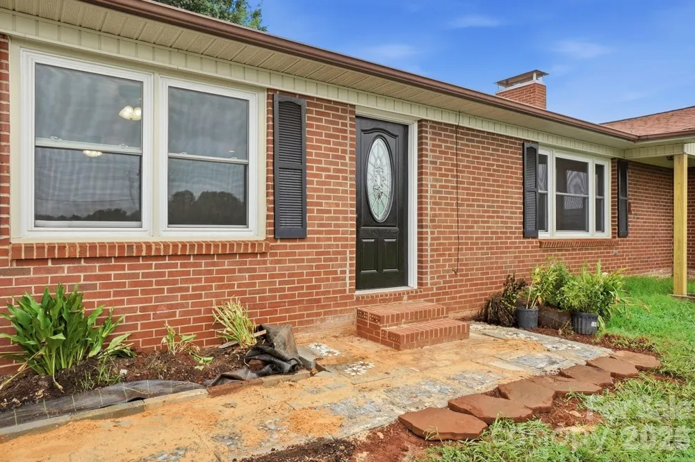 3881 Summerow Road Maiden, NC 28650