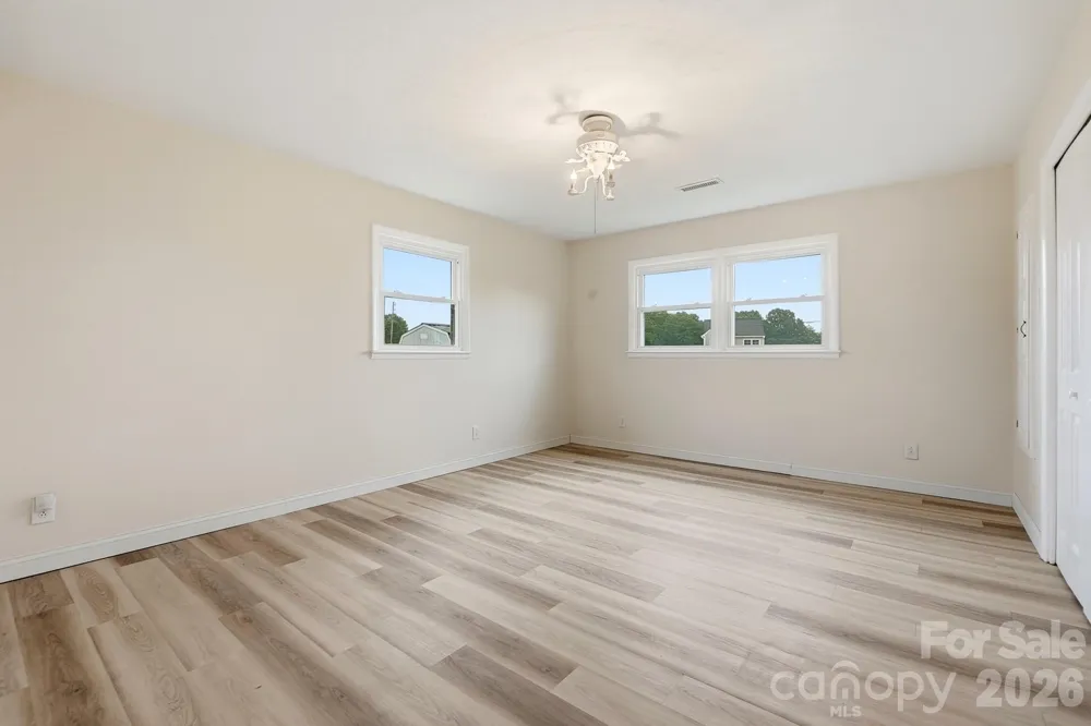 3881 Summerow Road Maiden, NC 28650