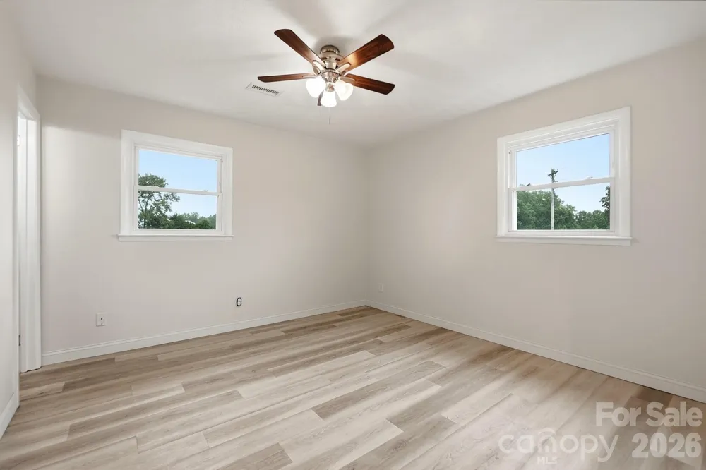 3881 Summerow Road Maiden, NC 28650