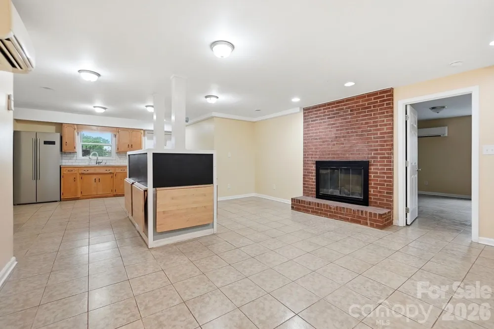 3881 Summerow Road Maiden, NC 28650