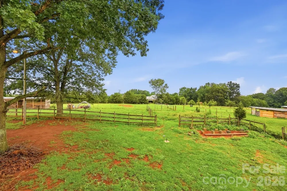 3881 Summerow Road Maiden, NC 28650