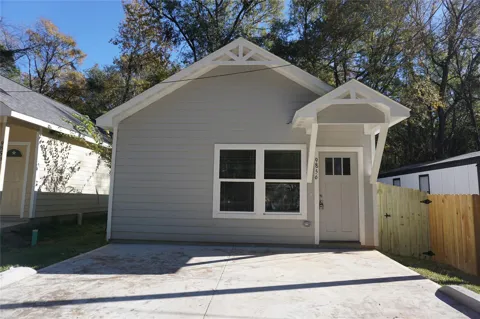 9856 Arbor Oak