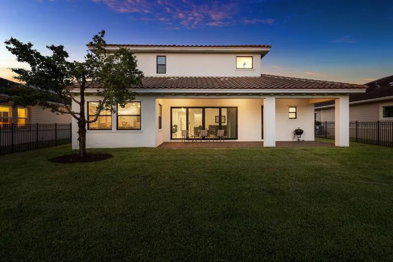 1063 Ember Ridge Run Loxahatchee, FL 33470