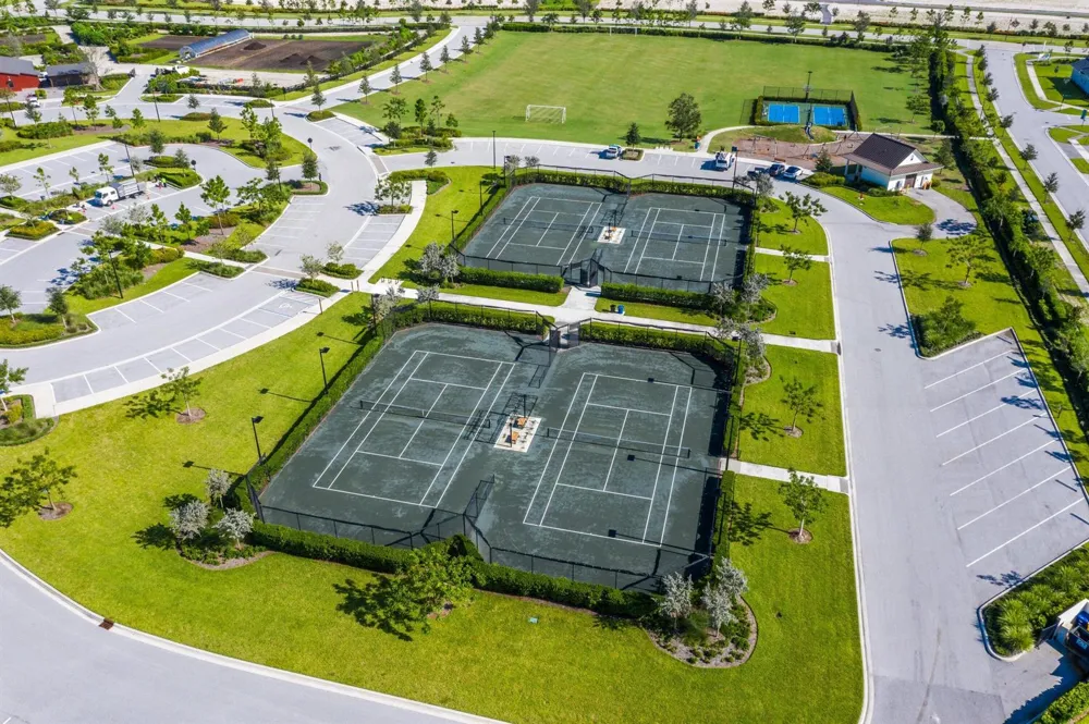 1063 Ember Ridge Run Loxahatchee, FL 33470