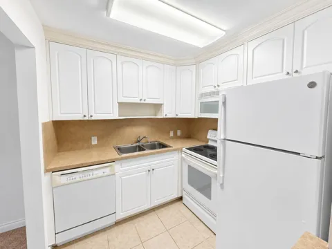 254 MANSFIELD G #254