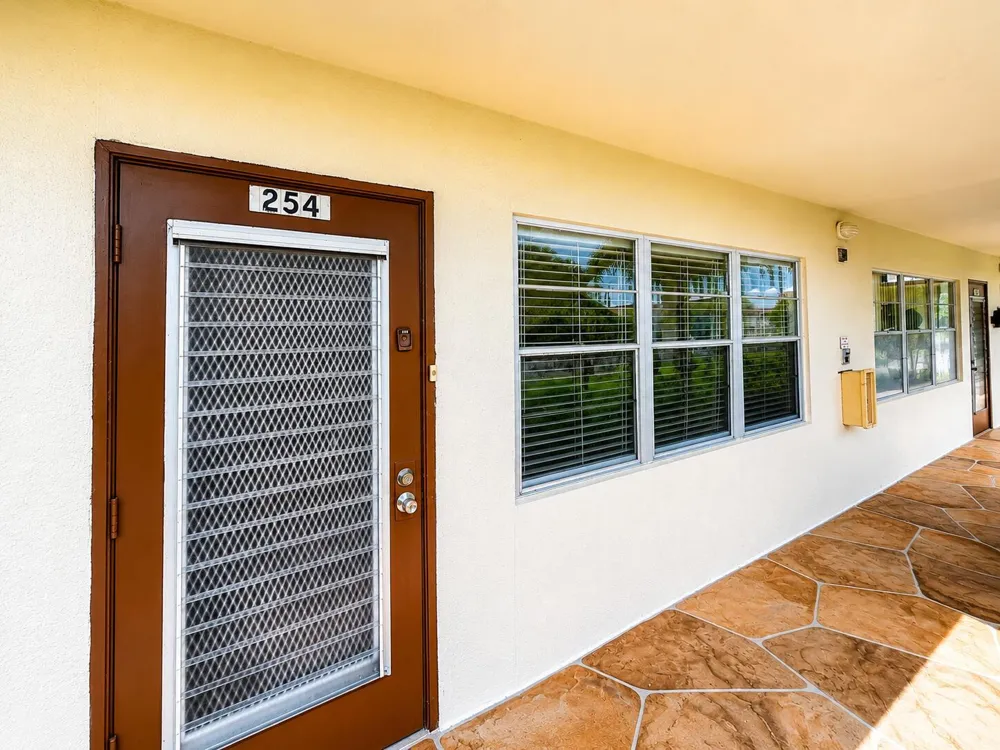 254 MANSFIELD G #254 Boca Raton, FL 33434