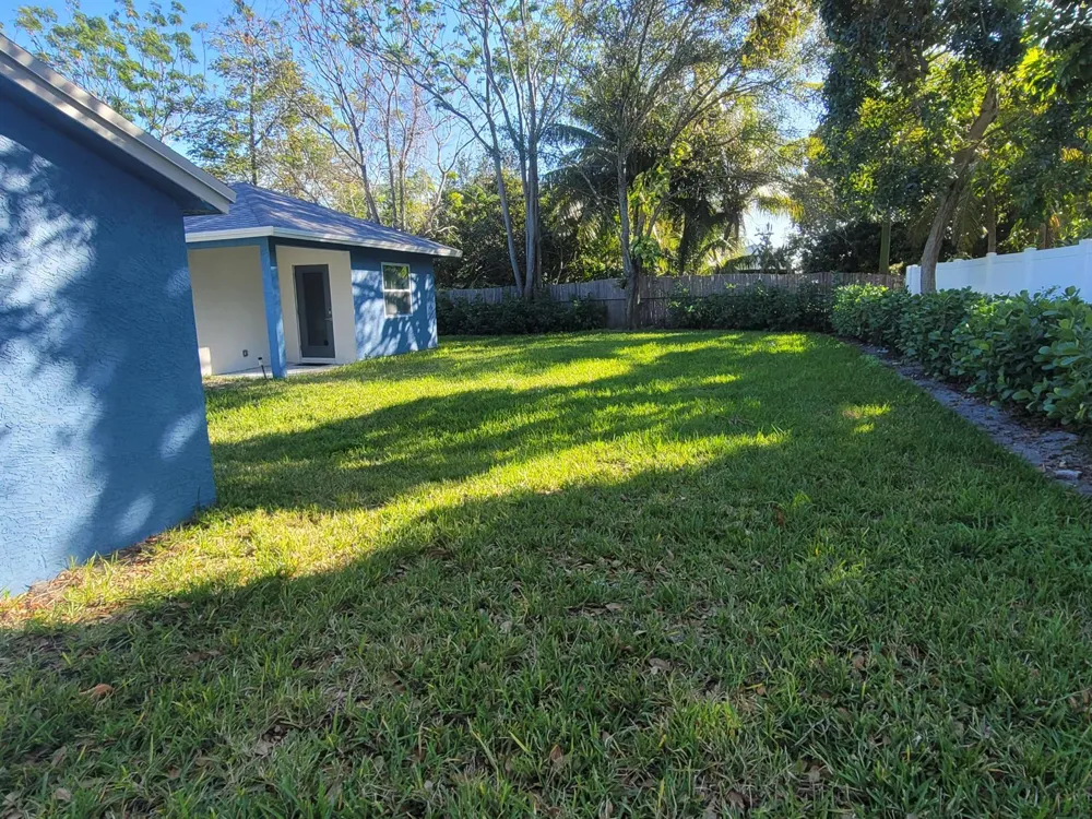 106 E Chandler Road West Palm Beach, FL 33406