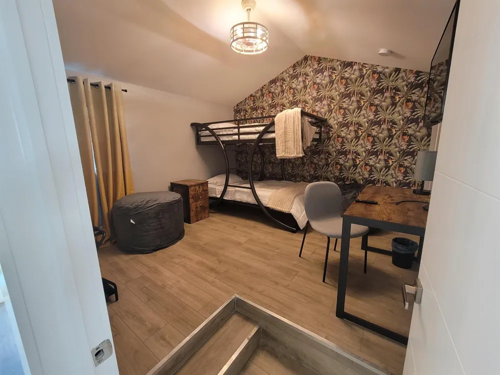 106 E Chandler Road West Palm Beach, FL 33406
