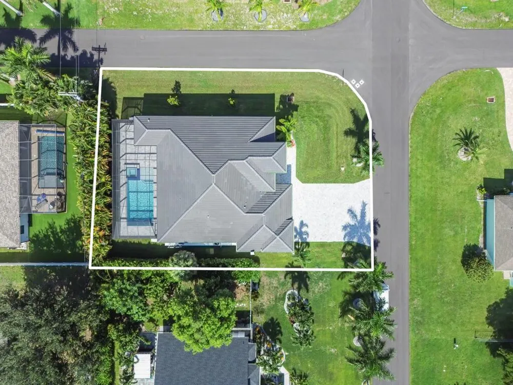 1735 SW 51ST TERRACE Cape Coral, FL 33914