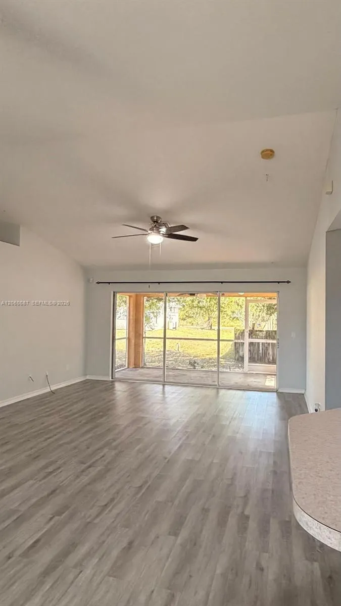 507 Peerless Cir #- Lehigh Acres, FL 33974