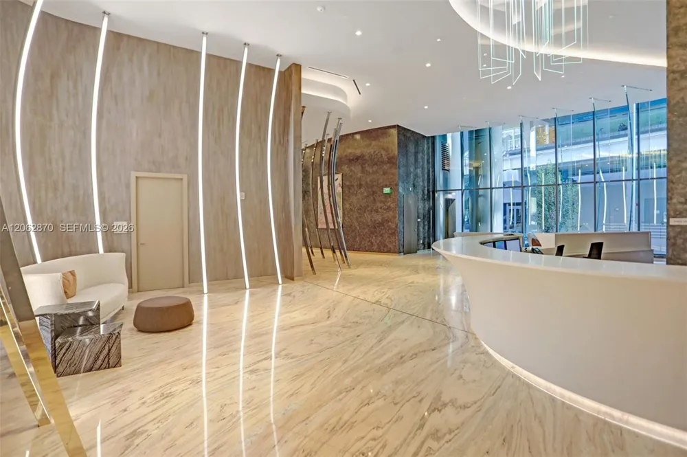 1000 Brickell Plaza #1904 Miami, FL 33131