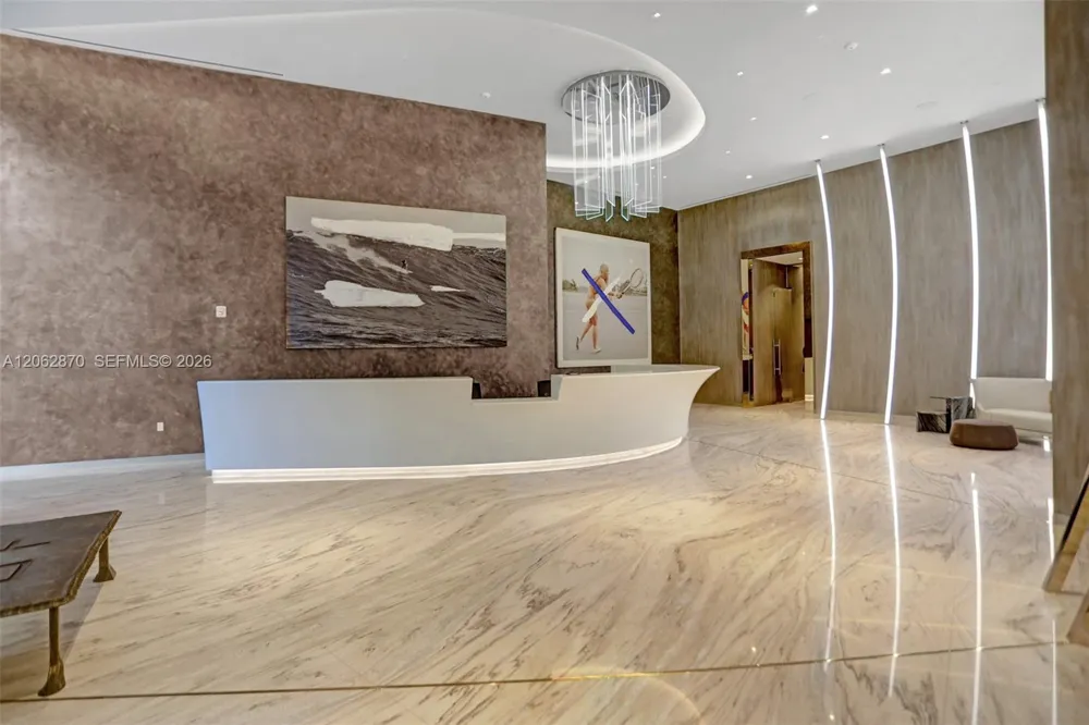 1000 Brickell Plaza #1904 Miami, FL 33131