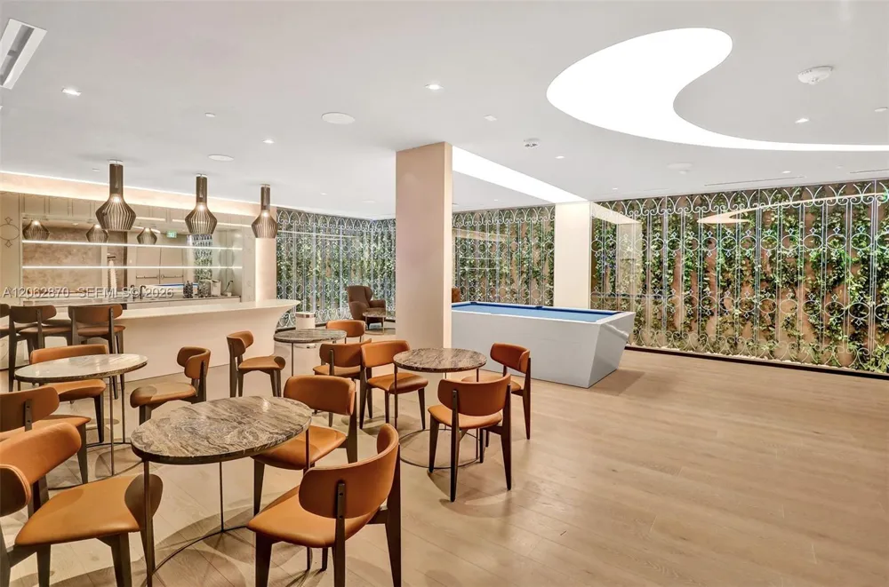 1000 Brickell Plaza #1904 Miami, FL 33131